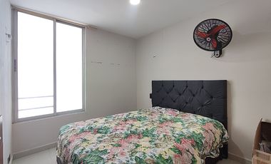 apartamento en arriendo en prados del este. Cod A30827