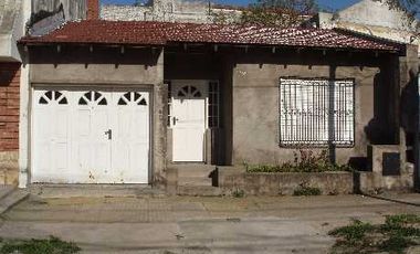 Casa en venta en Piñeyro