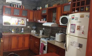 Casa en venta en Quilmes Este