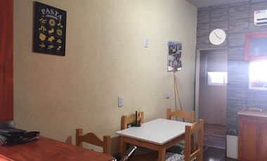 Casa en venta en Quilmes Este