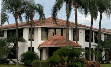 VENDO CASA SAMBORONDON URBANIZACION RIO GRANDE -SAMBORONDON