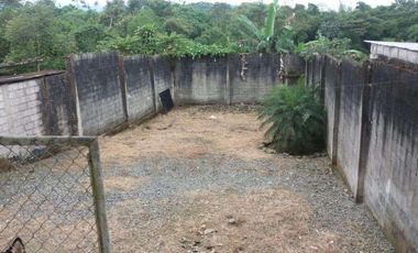 VENTA DE CASA EN LOS UNIFICADOSMas Informacion  (099) 971- ----