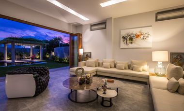 Freehold - Oceanfront Luxury Villa with Breathtaking Mountain & Ricefield Views, Minutes from Sanur, Bali