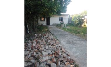 Casa en Venta - 75 e/ 154 y 155