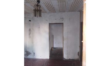 Casa en Venta - 75 e/ 154 y 155
