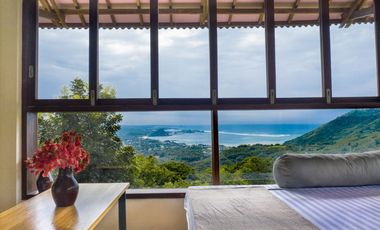 Ashtari Estate - Restaurant Lounge Yoga Loft