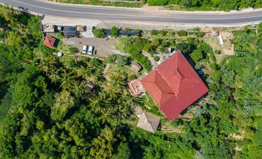 Ashtari Estate - Restaurant Lounge Yoga Loft