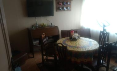 Vendo Excelente Casa Dos Pisos, Una Cuadra Del Mall