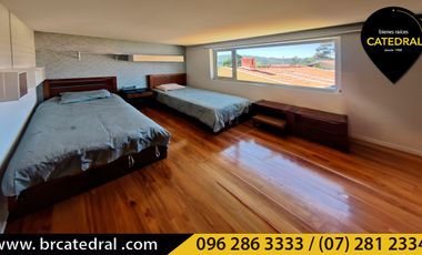 Casa de venta en Colegio militar Abdon Calderón – código:20892