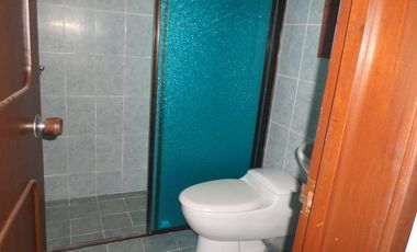 casa en arriendo/venta en caobos. Cod A1251