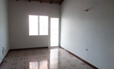 casa en arriendo/venta en caobos. Cod A1251