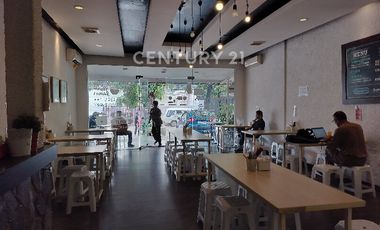 Rumah Dilokasi Strategis Untuk Usaha Di Jakarta Selatan