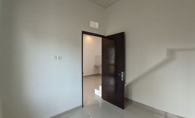 Rumah 2 lantai dkt stasiun bojong gede,bogor