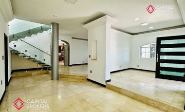 Casa en Venta de Lujo en Las Fuentes Zapopan
