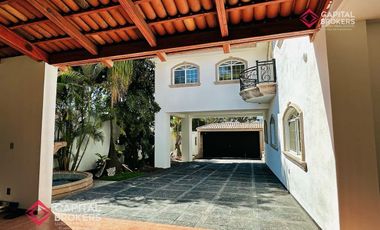 Casa en Venta de Lujo en Las Fuentes Zapopan