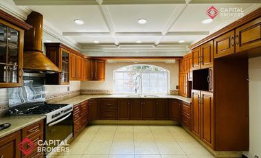 Casa en Venta de Lujo en Las Fuentes Zapopan