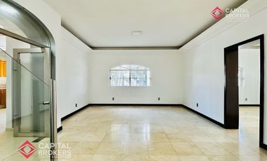 Casa en Venta de Lujo en Las Fuentes Zapopan