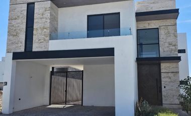 CASA EN VENTA EN SECTOR VIÑEDOS TORREÓN, COAHUILA