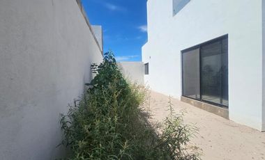 CASA EN VENTA EN SECTOR VIÑEDOS TORREÓN, COAHUILA