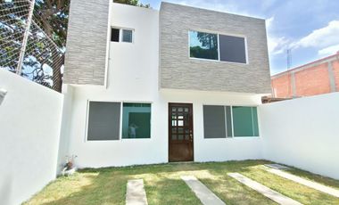 PREVENTA Casa + alberca en Jiutepec
