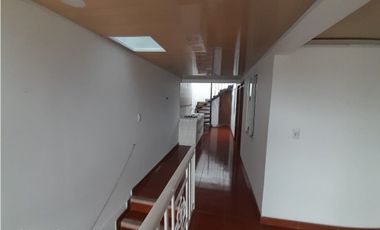 VENTA DE CASA DOBLE RENTA CIUDAD DORADA