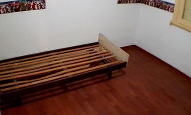 Casa de 3 Ambientes (frente), mÃ¡s PH de 3 Ambientes (fondo)