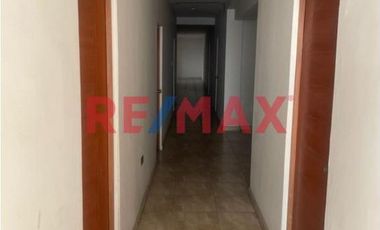 Inversionistas Aprovechen Esta Ocasión Se Vende Casa Hotel Miraflores