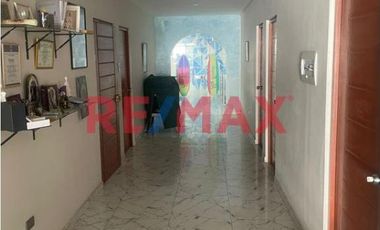 Inversionistas Aprovechen Esta Ocasión Se Vende Casa Hotel Miraflores