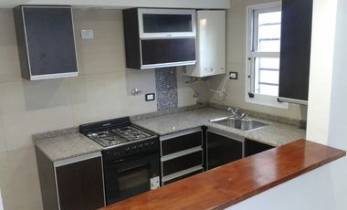 Duplex en venta en Ezpeleta Este