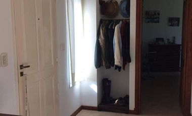 HERMOSA CASA SOBRE IMPORTANTE LOTE
