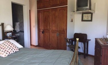 HERMOSA CASA SOBRE IMPORTANTE LOTE