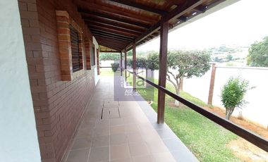 COD. 5044 - SE ARRIENDA CASA - BARRIO: ACAPULCO