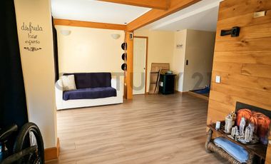 SE VENDE CASA 5D, CAMINO A PENCO, VILLA EL AROMO.