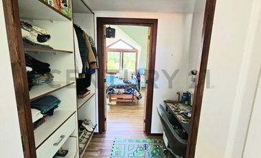 SE VENDE CASA 5D, CAMINO A PENCO, VILLA EL AROMO.