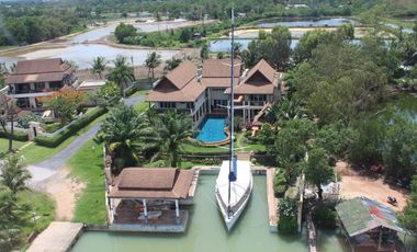 5 Bedroom Villa for sale at Boat Lagoon