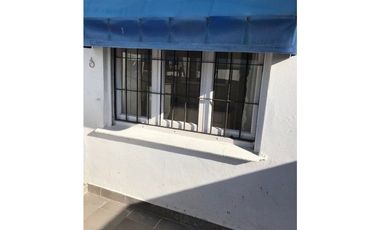 2 AMB CON PATIO - POR ESCALERA