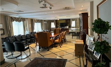 Venta de casa comercial (oficina) en Obarrio (GTA)