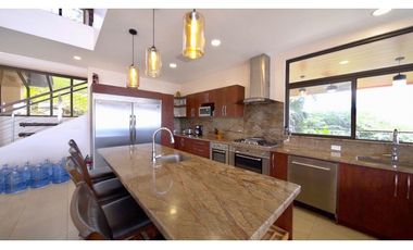 SE VENDE CASA CON VISTA AL MAR EN VERACRUZ $ 1,375,000 AM