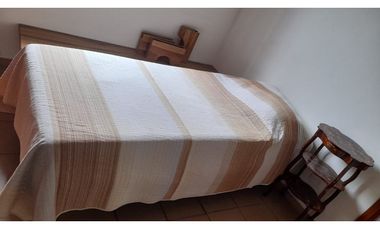 SE RENTA AMPLIA Y HERMOSA FINCA AMOBLADA MARSELLA