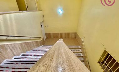 GREENWOOD VENDE PISO EN PEATONAL AV. RIVADAVIA, EN EL CENTRO DE SAN JUAN