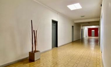 GREENWOOD VENDE PISO EN PEATONAL AV. RIVADAVIA, EN EL CENTRO DE SAN JUAN