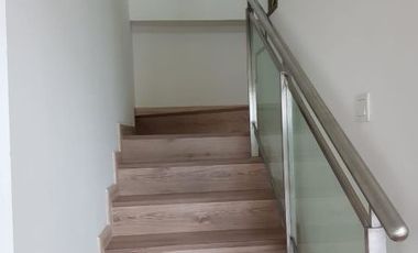 Apartemen ST Moritz Tipe SkyLoft 2 Lantai Semi Furnished