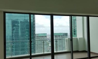 Apartemen ST Moritz Tipe SkyLoft 2 Lantai Semi Furnished