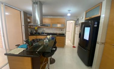 casa condominio en venta en villa santos. Cod V93214