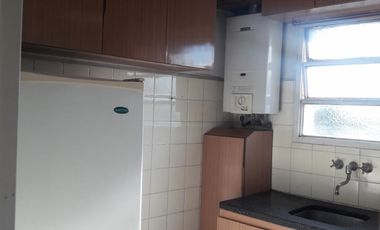 Departamento 2 Amb.  segundo piso x escalera