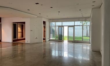 Disewakan Tempat untuk Usaha di Lokasi Strategis Cipete Raya