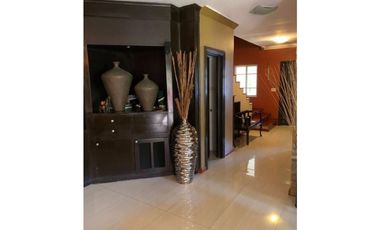 VENDO CASA- COSTA DEL ESTE- PANAMA