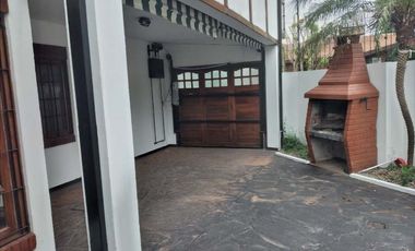 Casa en venta en Quilmes Este