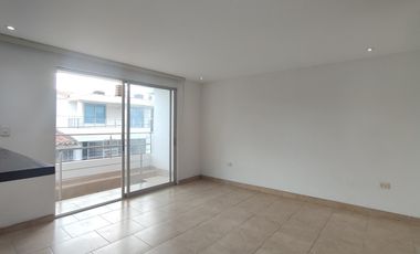 apartamento en arriendo en lomitas del trapiche. Cod A30917