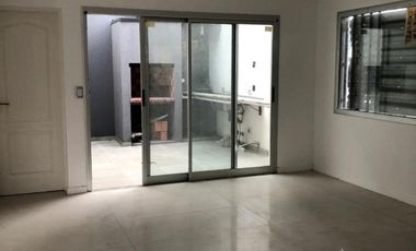 Duplex en venta en Berazategui Este